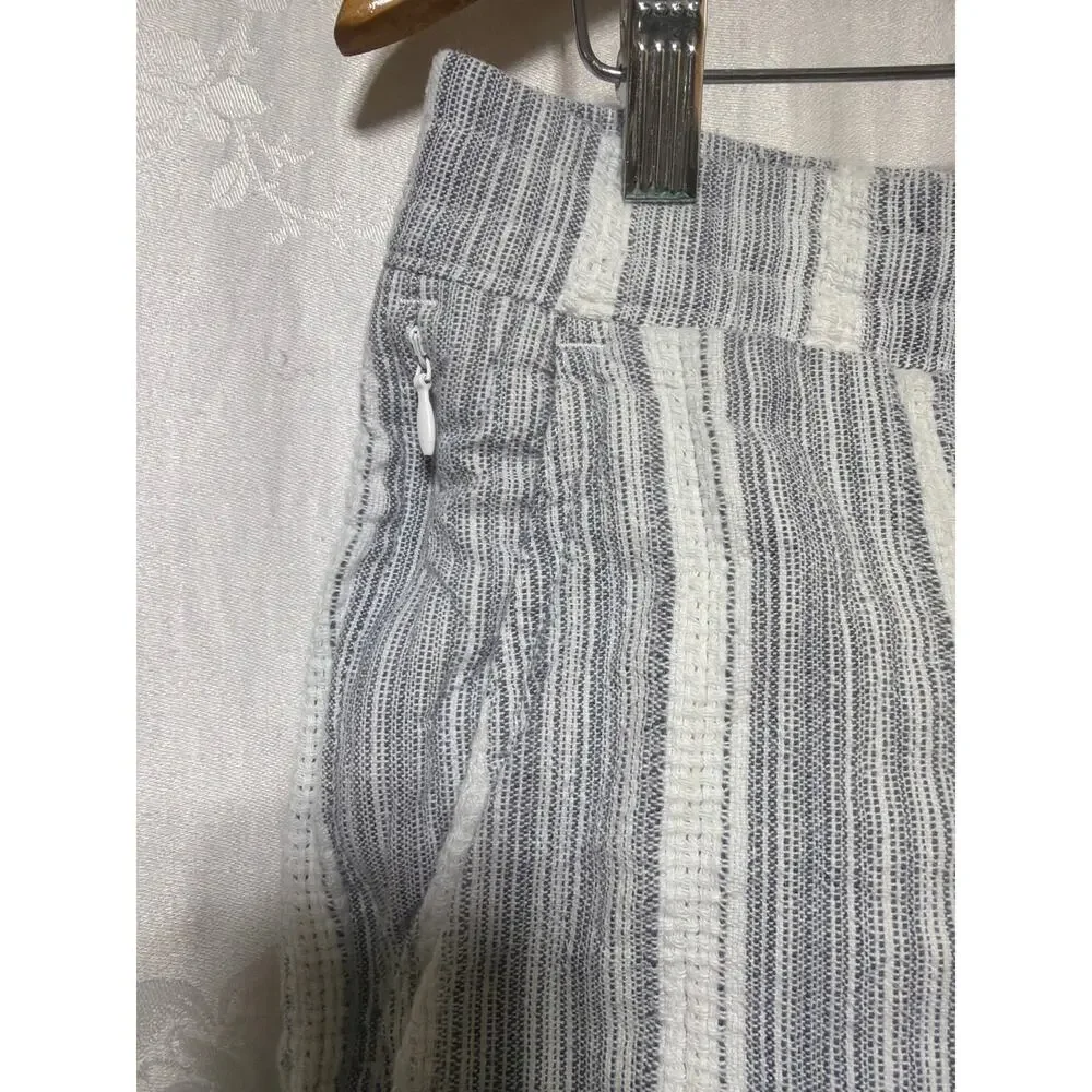 Abercrombie Fitch Shorts Medium Blue White Striped Woven Textured Cotton